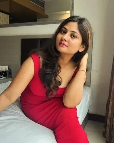 Escort Service In Khuldabad
